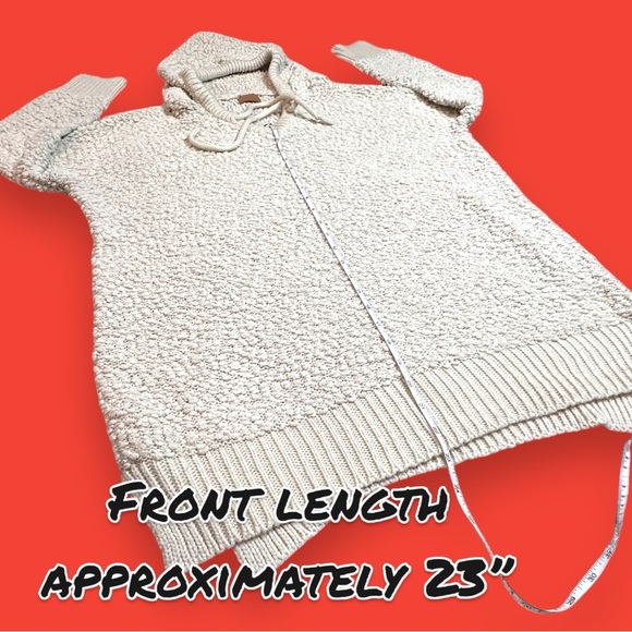 EUC POL Pullover Hooded Sweater in Light Cream. Size Small ❄️🧤 - Picture 6 of 9